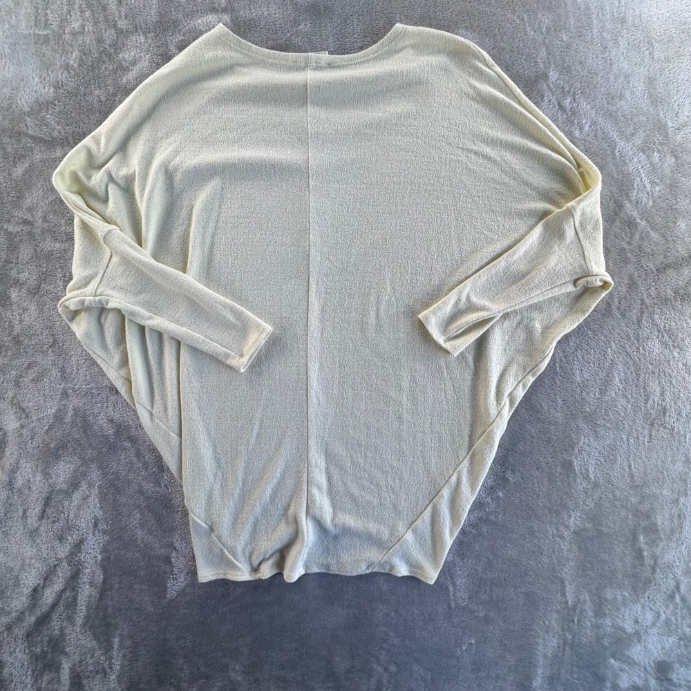 Charlotte Avery Knit Poncho Sweater Womens OS Beige Minimalist Boho Soft - Picture 10 of 10